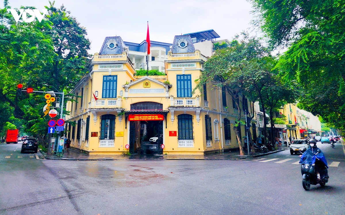 nguoi dan ban khoan ve de xuat xay khach san tai khu vuc goc ho hoan kiem hinh anh 1