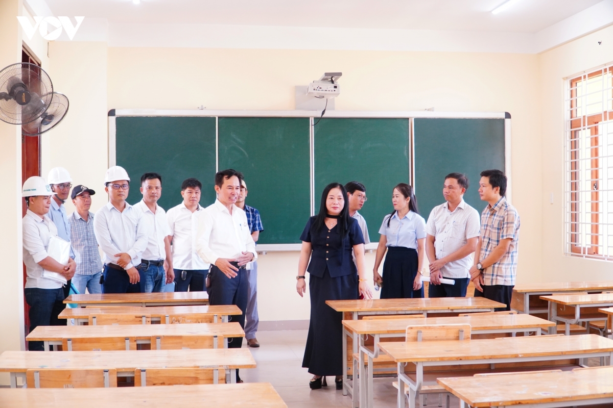than toc cai tao tru so doi du thanh diem truong, kip khai giang nam hoc moi hinh anh 8