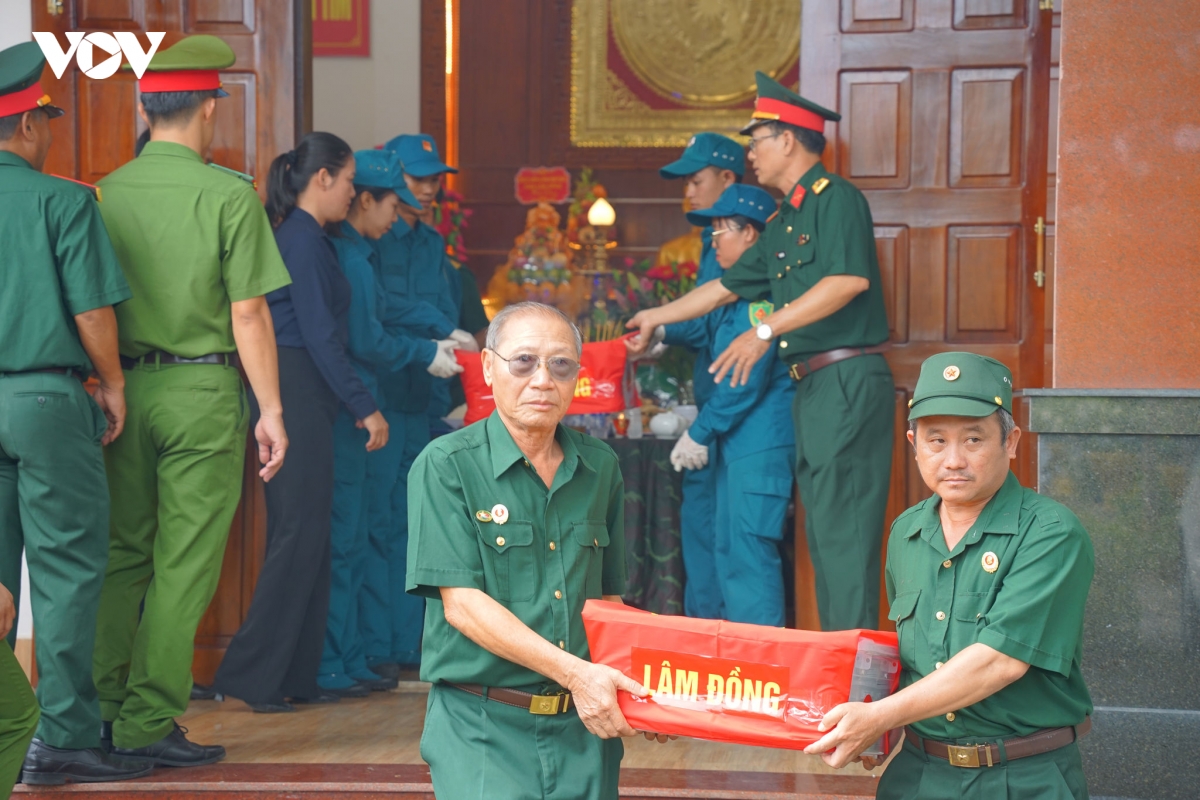 lam Dong vuot mua gio, day nhanh hanh trinh tim lai ten cac liet si hinh anh 3