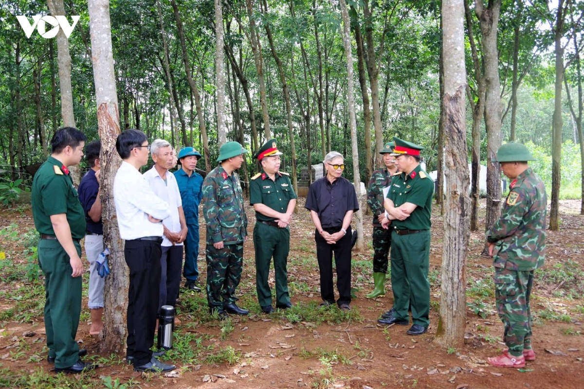 trien khai tim kiem 11 liet si dac cong tai doc mieu, xa gio linh, tinh quang tri hinh anh 1