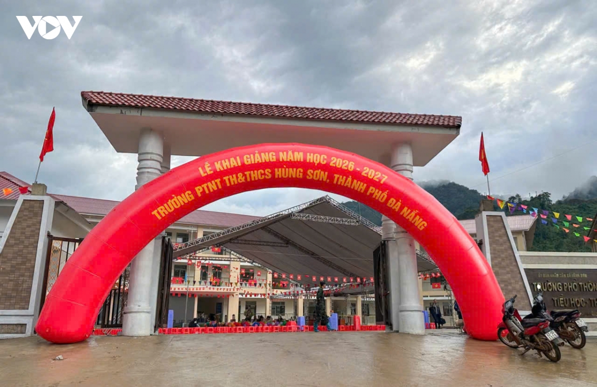 hoc sinh ca nuoc han hoan trong le khai giang nam hoc moi 2026-2027 hinh anh 199