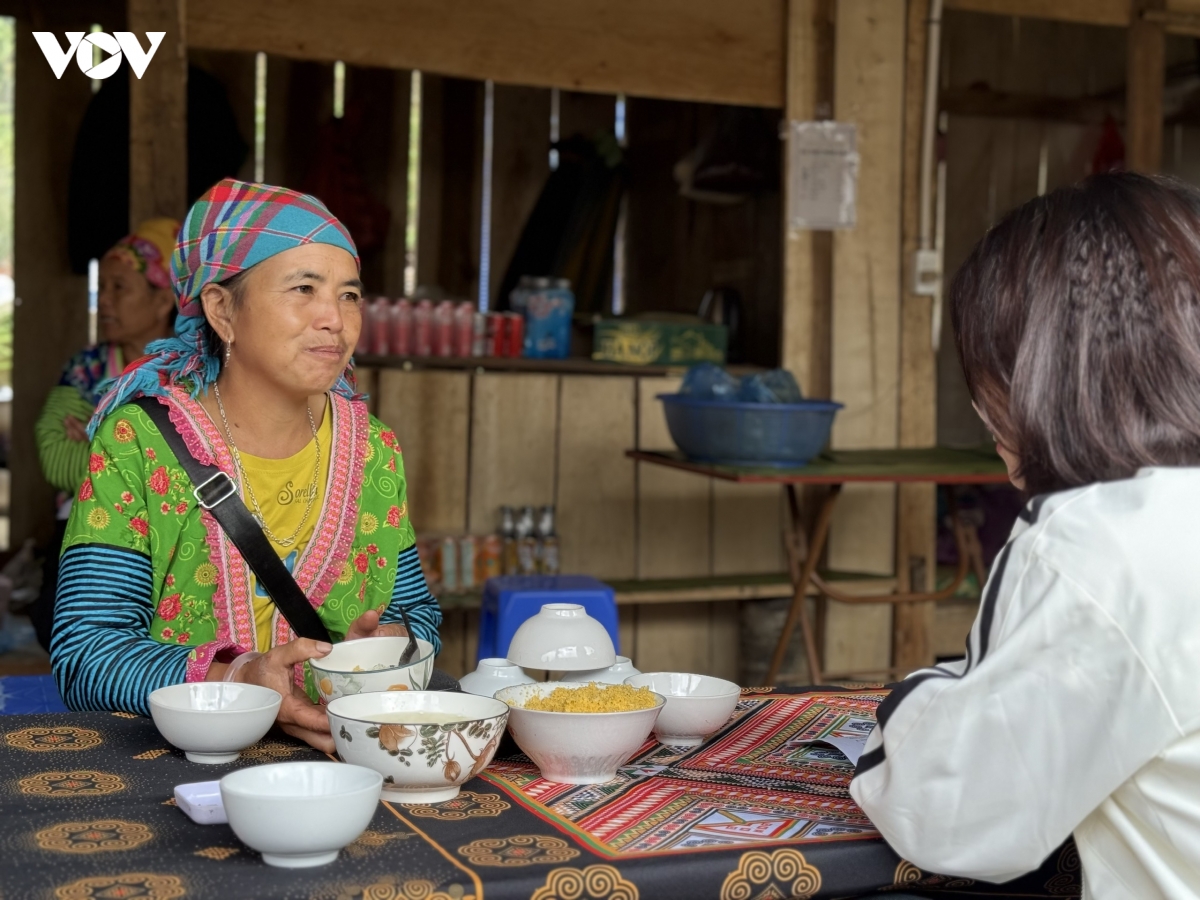 son la danh thuc nguon luc van hoa lam du lich tu van hoa ban hinh anh 5