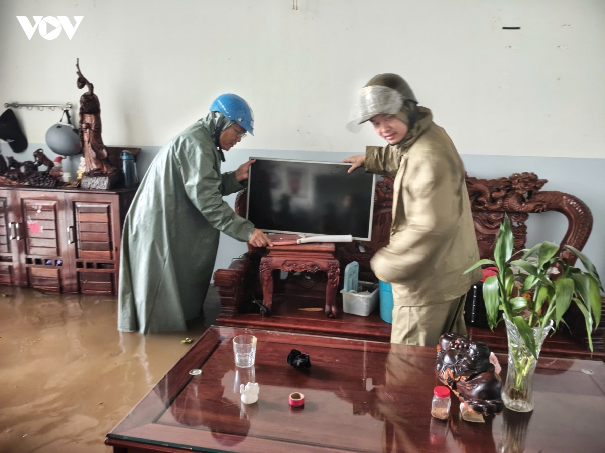gia lai mua lon, hang chuc ho dan o pleiku ngap sau hinh anh 2