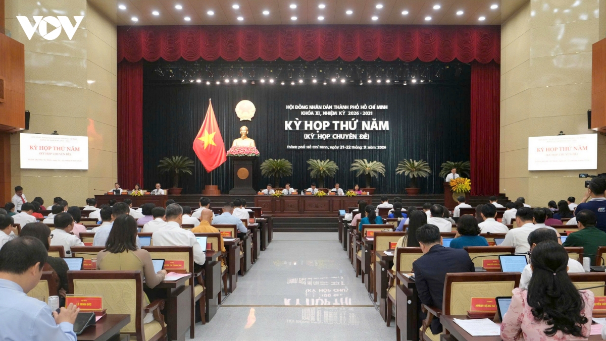 Ong truong minh huy vu lam pho chu tich ubnd tp.hcm hinh anh 1