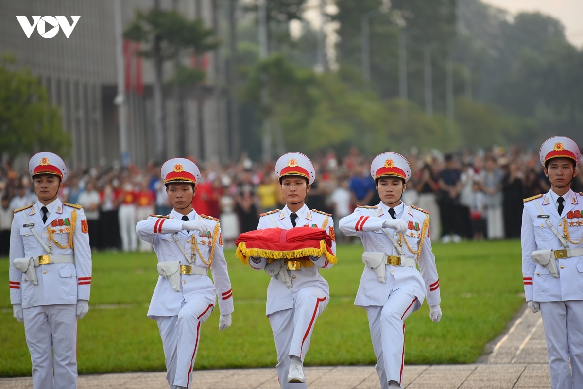thieng lieng le thuong co ngay quoc khanh 2 9 tai quang truong ba Dinh hinh anh 6