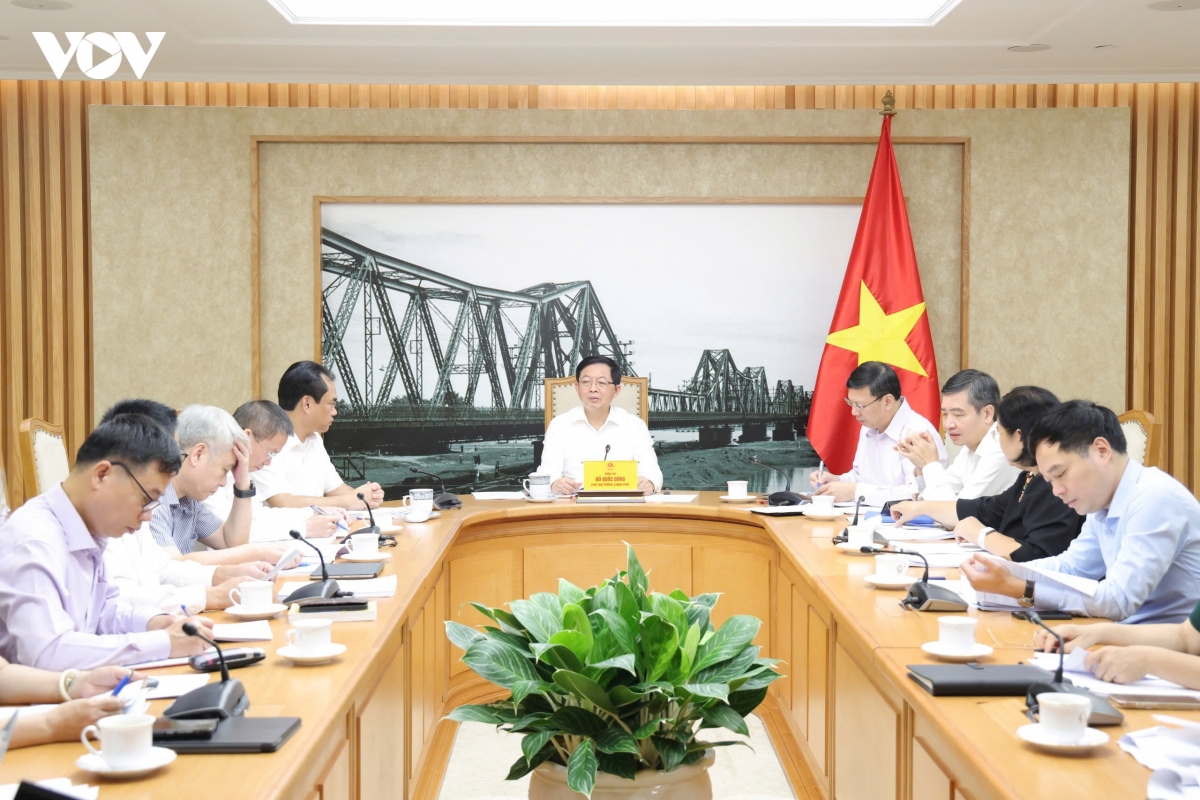pho thu tuong ra soat ky, bao dam tinh kha thi cua du thao luat Dat dai sua doi hinh anh 2