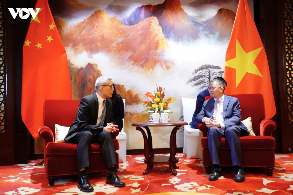Dong dao ban be quoc te du le ky niem quoc khanh viet nam tai bac kinh hinh anh 6