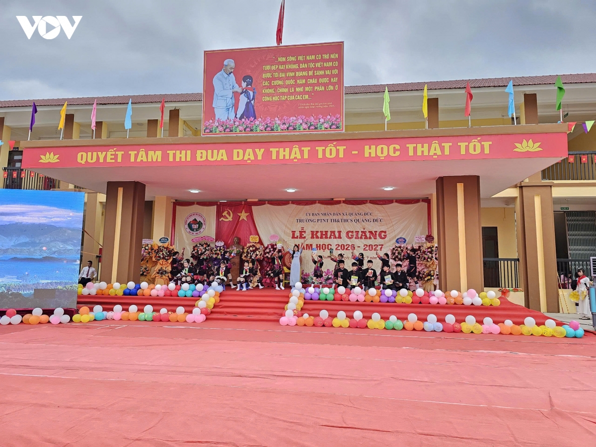 hoc sinh ca nuoc han hoan trong le khai giang nam hoc moi 2026-2027 hinh anh 288