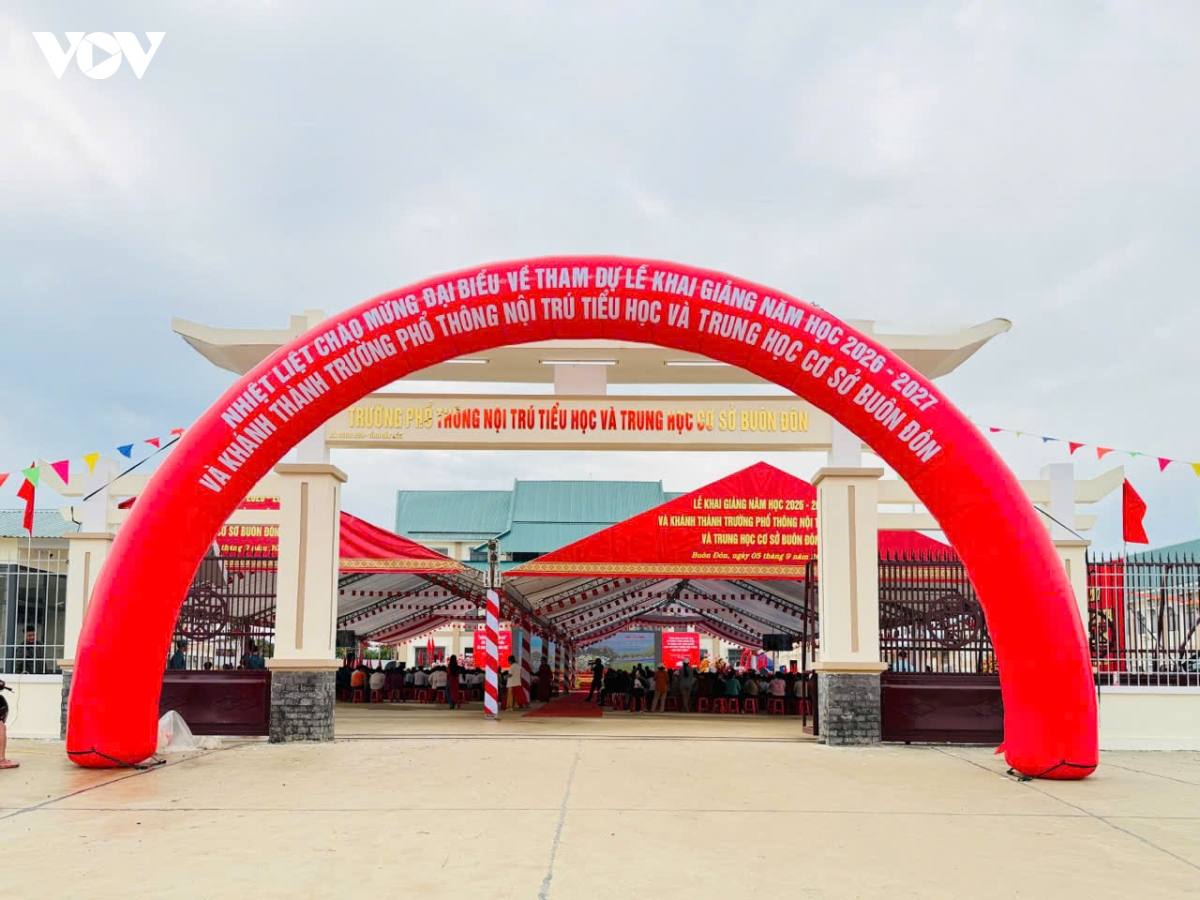 hoc sinh ca nuoc han hoan trong le khai giang nam hoc moi 2026-2027 hinh anh 275