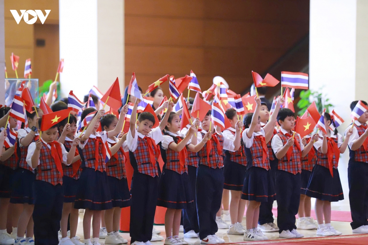tong bi thu, chu tich nuoc chu tri le don chinh thuc nha vua vuong quoc thai lan hinh anh 2