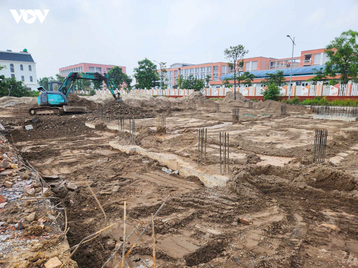 di doi biet thu 4 tang de lam duong ket noi san bay gia binh dien bien moi nhat hinh anh 11