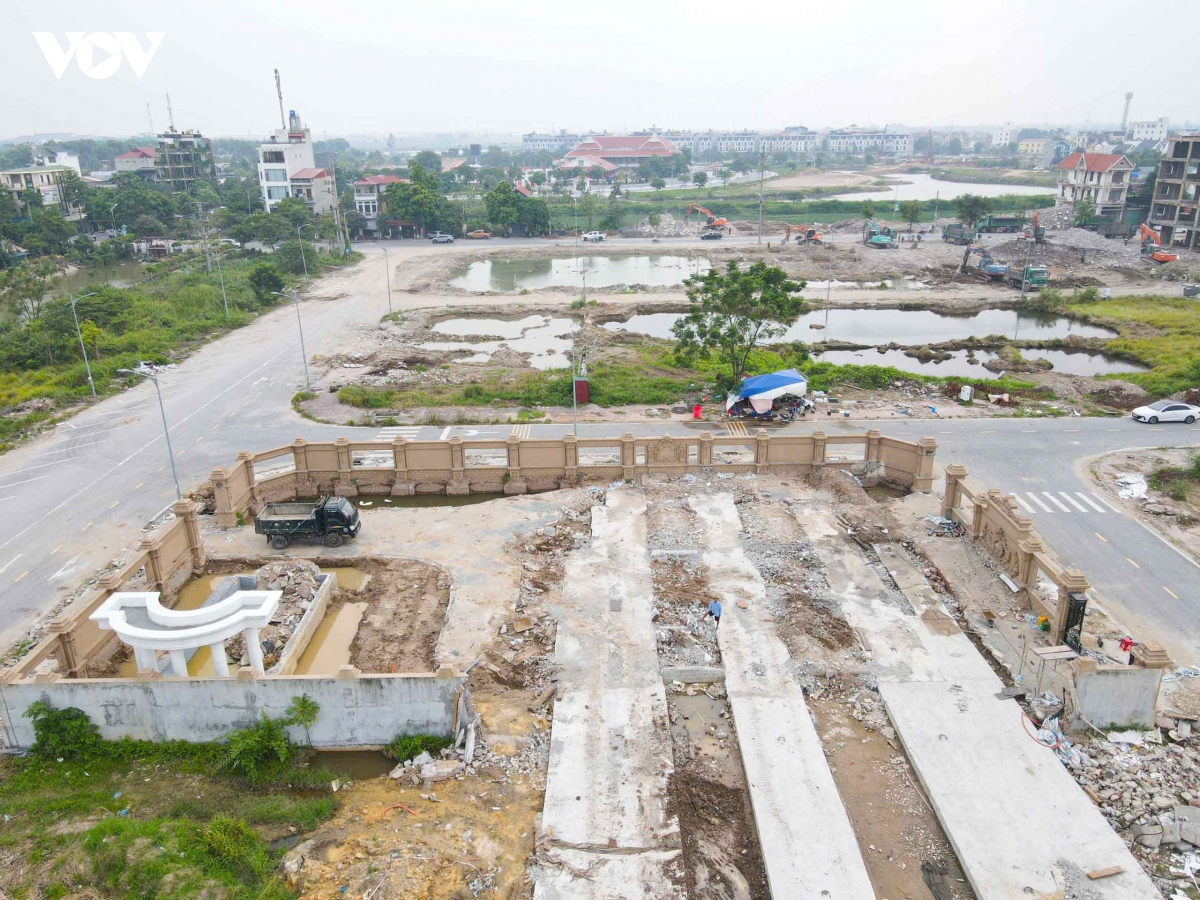 di doi biet thu 4 tang de lam duong ket noi san bay gia binh dien bien moi nhat hinh anh 10