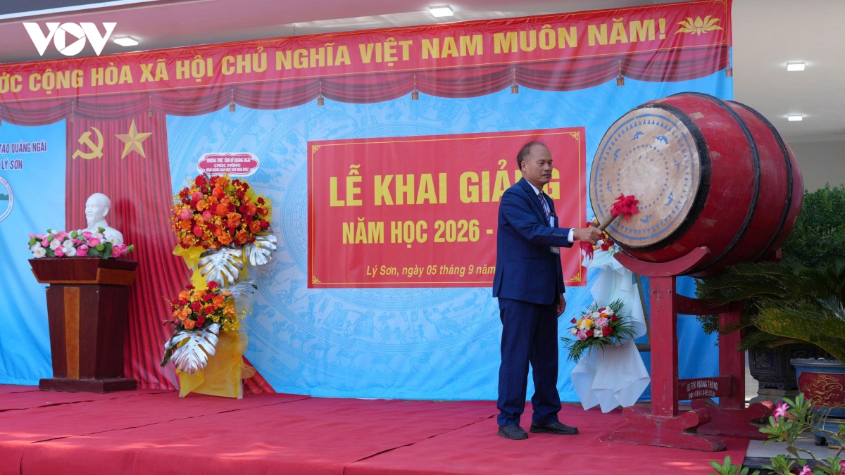 hoc sinh ca nuoc han hoan trong le khai giang nam hoc moi 2026-2027 hinh anh 313