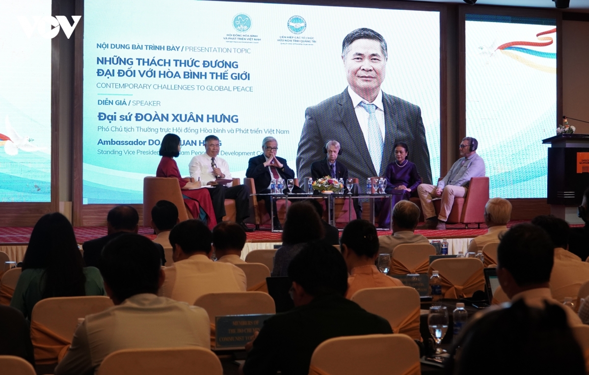 toa dam quoc te tu ky uc den tuong lai gia tri cua hoa binh hinh anh 2