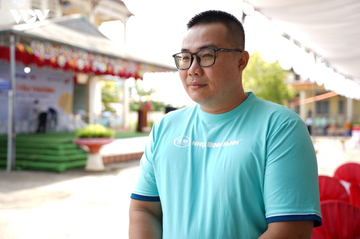 bao Dien tu tieng noi viet nam mang trung thu som den voi tre em tai phu tho hinh anh 17