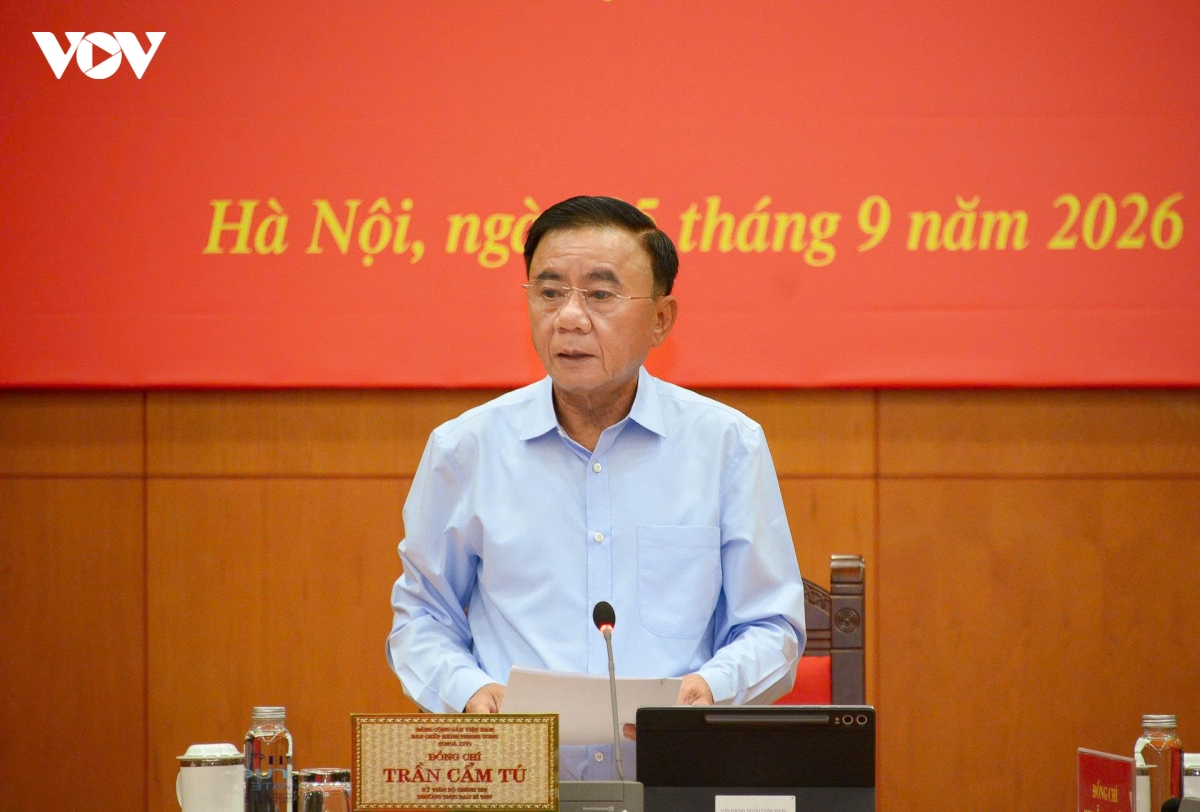 thuong-truc-ban-bi-thu-1_1.jpg
