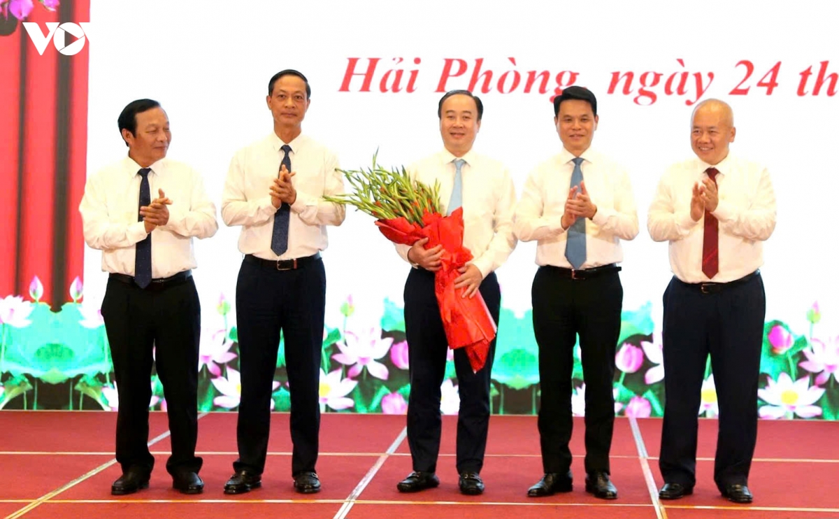 Công bố quyết định của Bộ Chính trị, Ban Bí thư về công tác cán bộ tại Hải Phòng