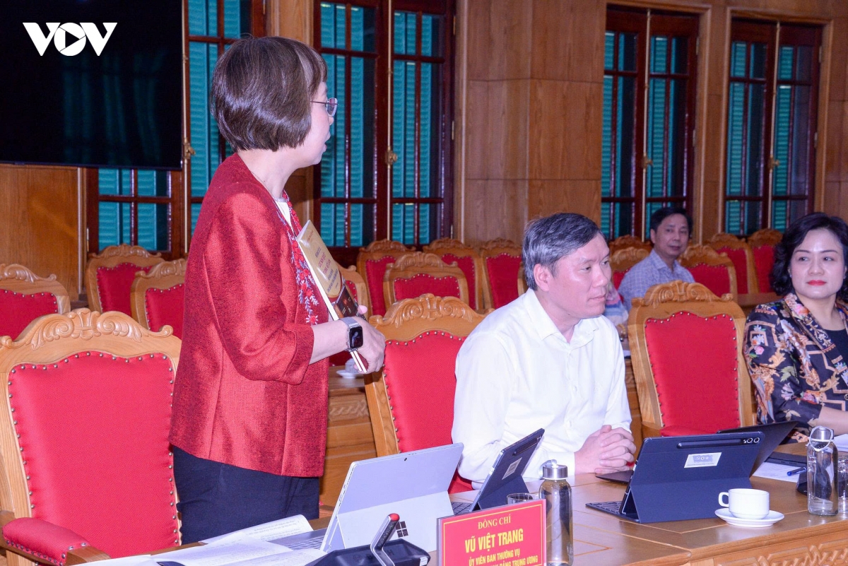 thuong truc ban bi thu chu tri hoi nghi ban thuong vu Dang uy cac co quan Dang trung uong hinh anh 6