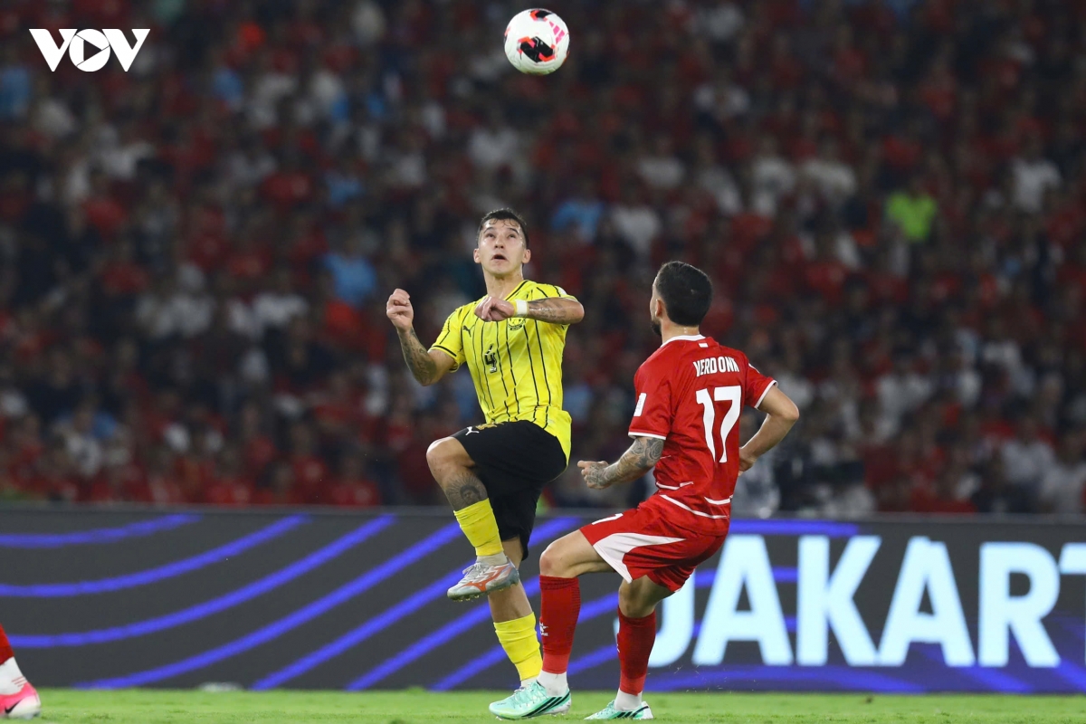 ket qua fifa asean cup 2026 hom nay 10 nguoi indonesia hoa hu via truoc malaysia hinh anh 2