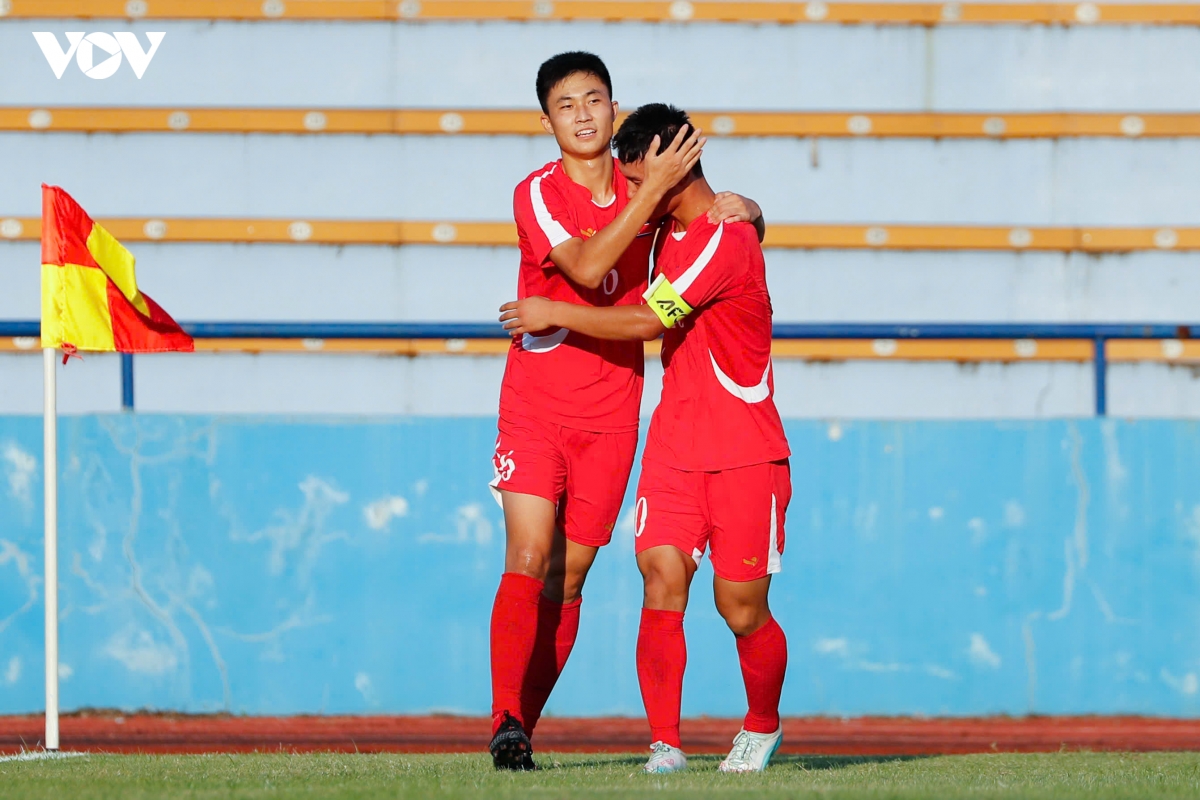 truc tiep u20 viet nam 0-0 u20 iran nhan tin vui tu u20 trieu tien hinh anh 21