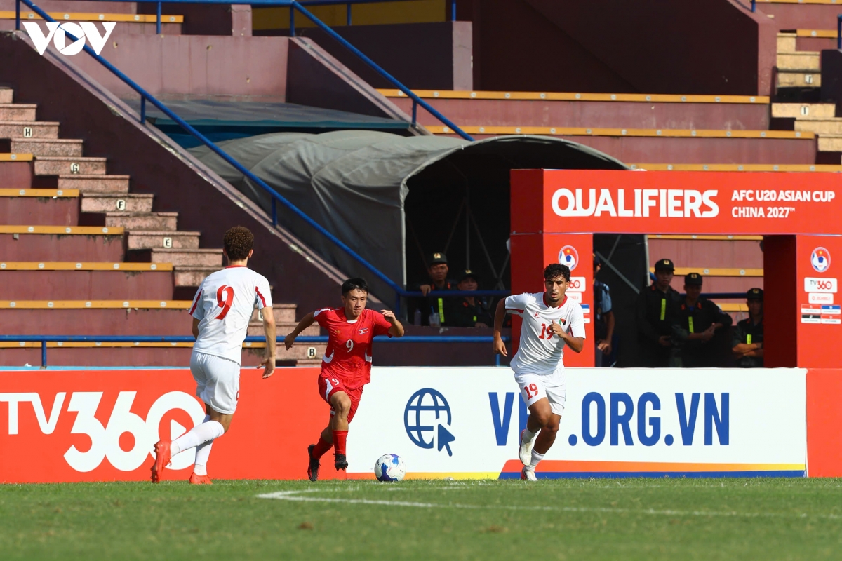 truc tiep u20 viet nam 0-0 u20 iran nhan tin vui tu u20 trieu tien hinh anh 15