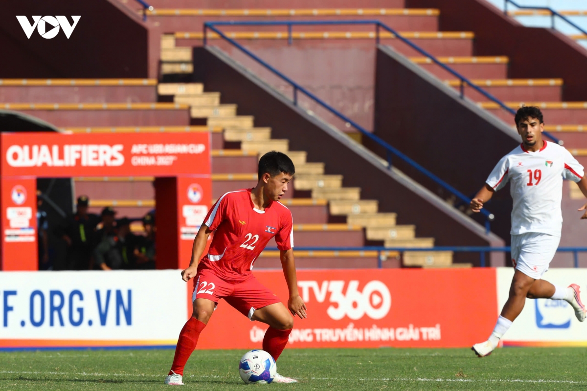 truc tiep u20 viet nam 0-0 u20 iran nhan tin vui tu u20 trieu tien hinh anh 11