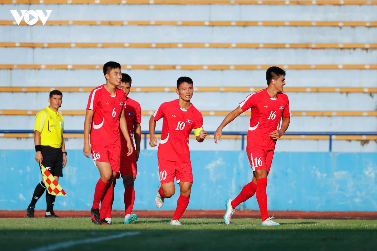 truc tiep u20 viet nam 0-0 u20 iran nhan tin vui tu u20 trieu tien hinh anh 17