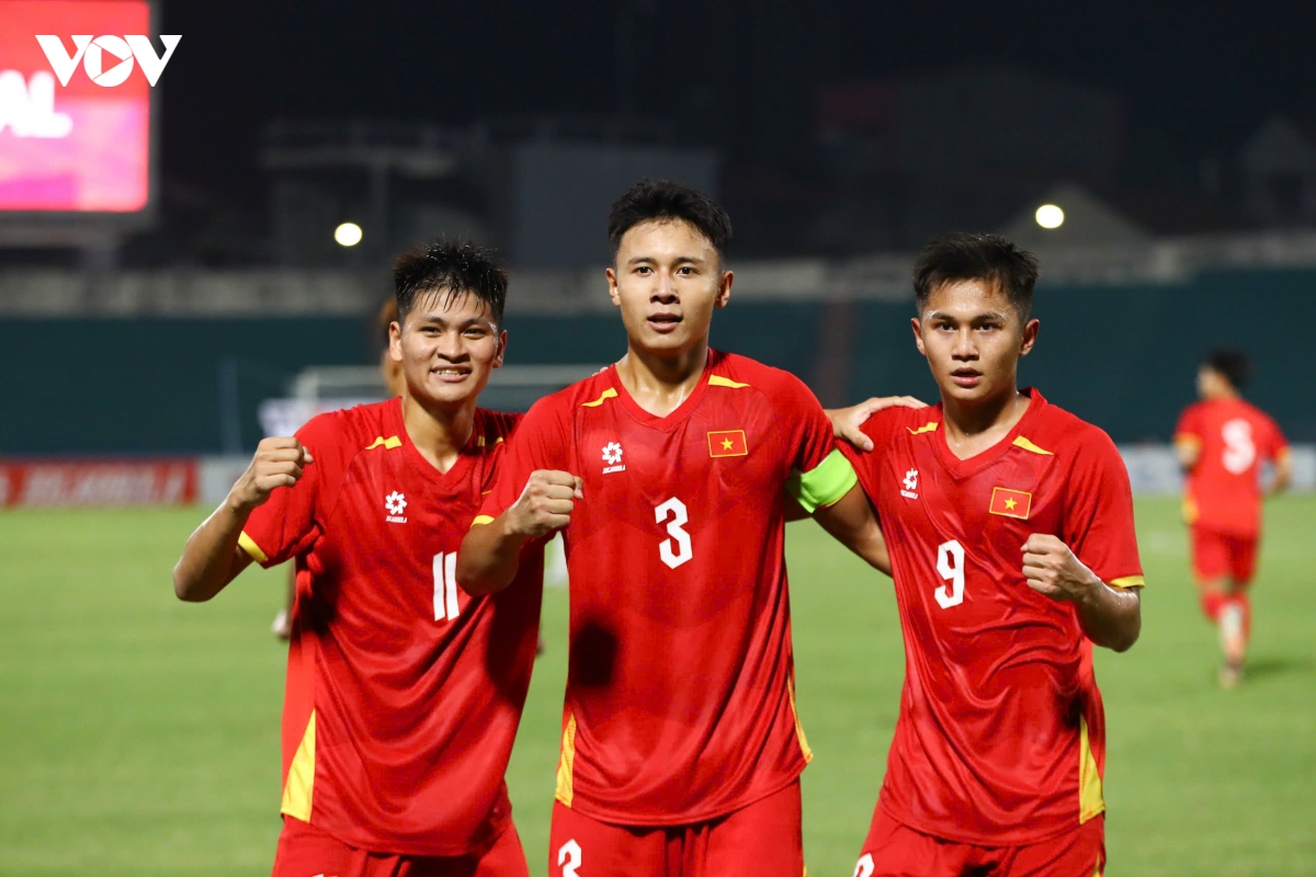 truc tiep u20 viet nam 1-2 u20 iran tra gia dat vi sai lam hinh anh 2