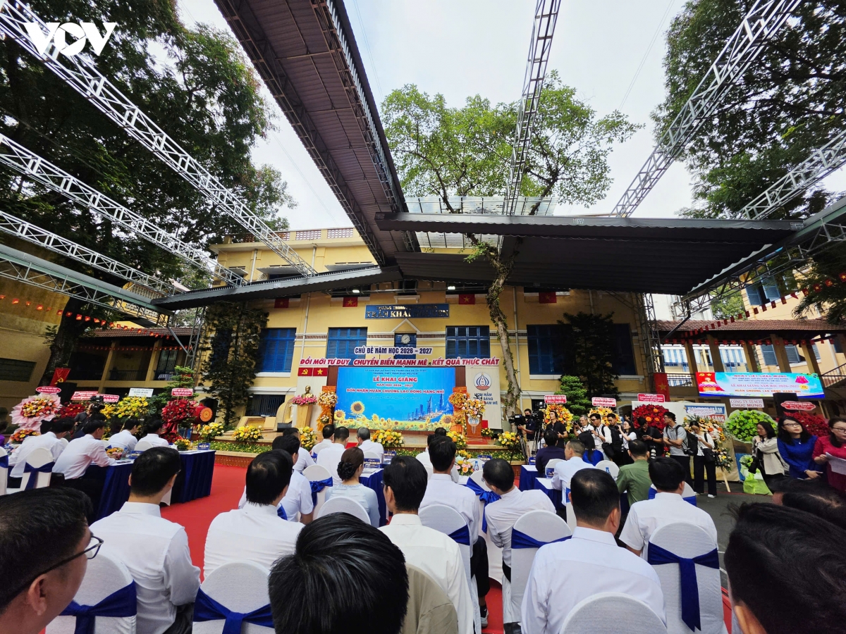hoc sinh ca nuoc han hoan trong le khai giang nam hoc moi 2026-2027 hinh anh 87