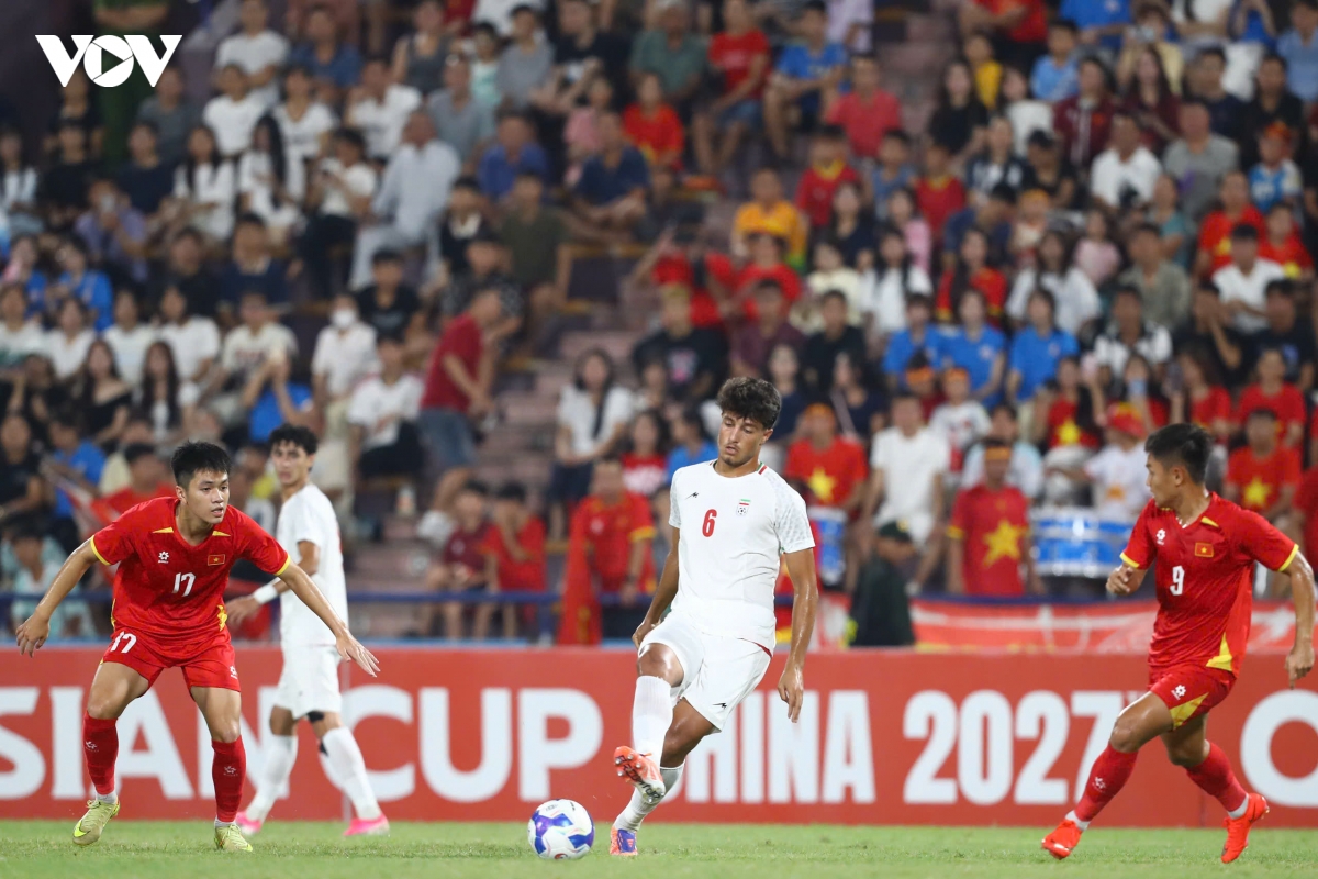 truc tiep u20 viet nam 1-2 u20 iran tra gia dat vi sai lam hinh anh 6