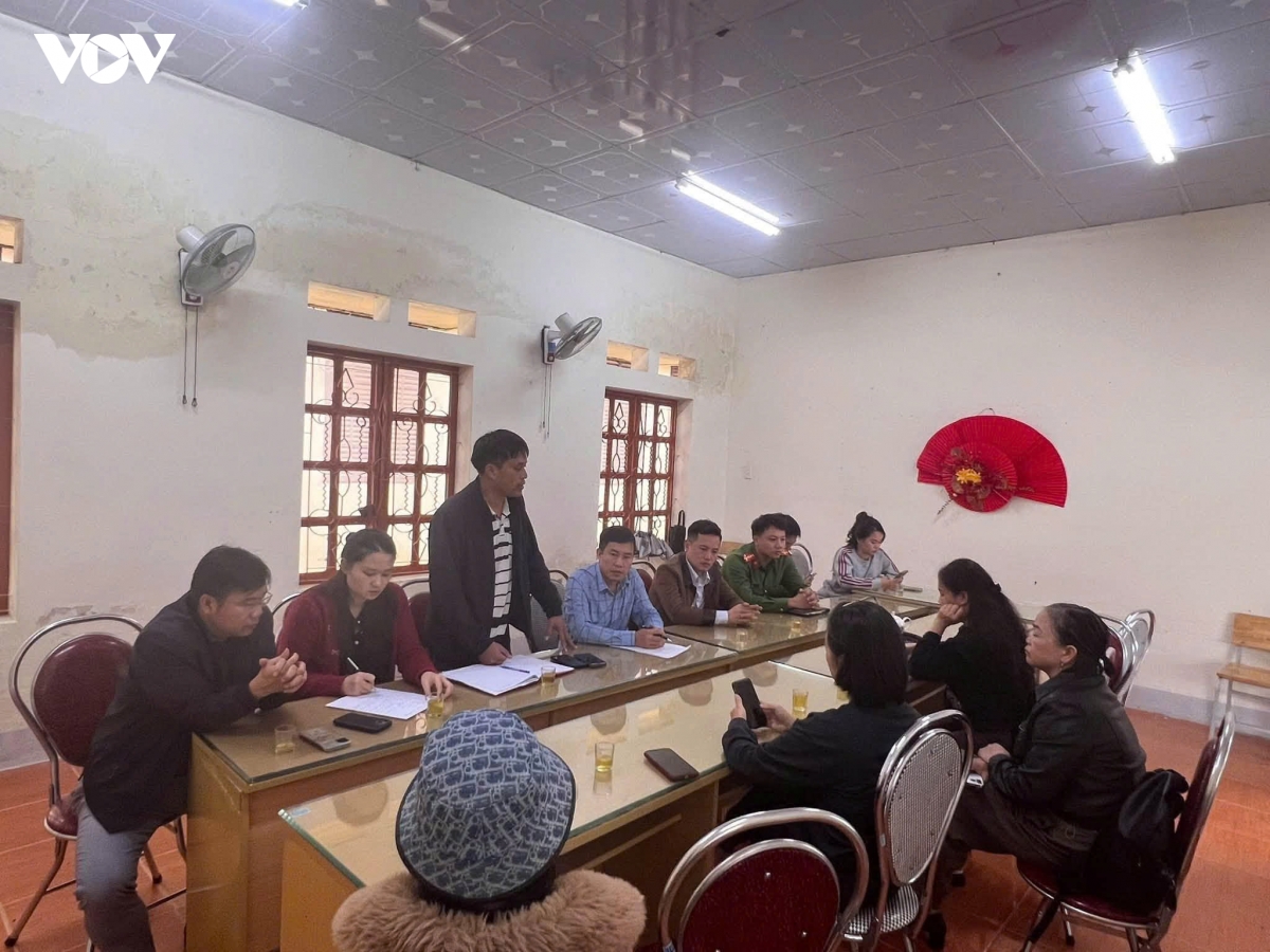 chan chinh cong tac to chuc bua an ban tru tai van son, son la hinh anh 1