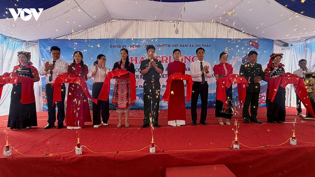 cot moc a pa chai, nga ba bien gioi viet nam - lao - trung quoc thanh diem du lich hinh anh 2