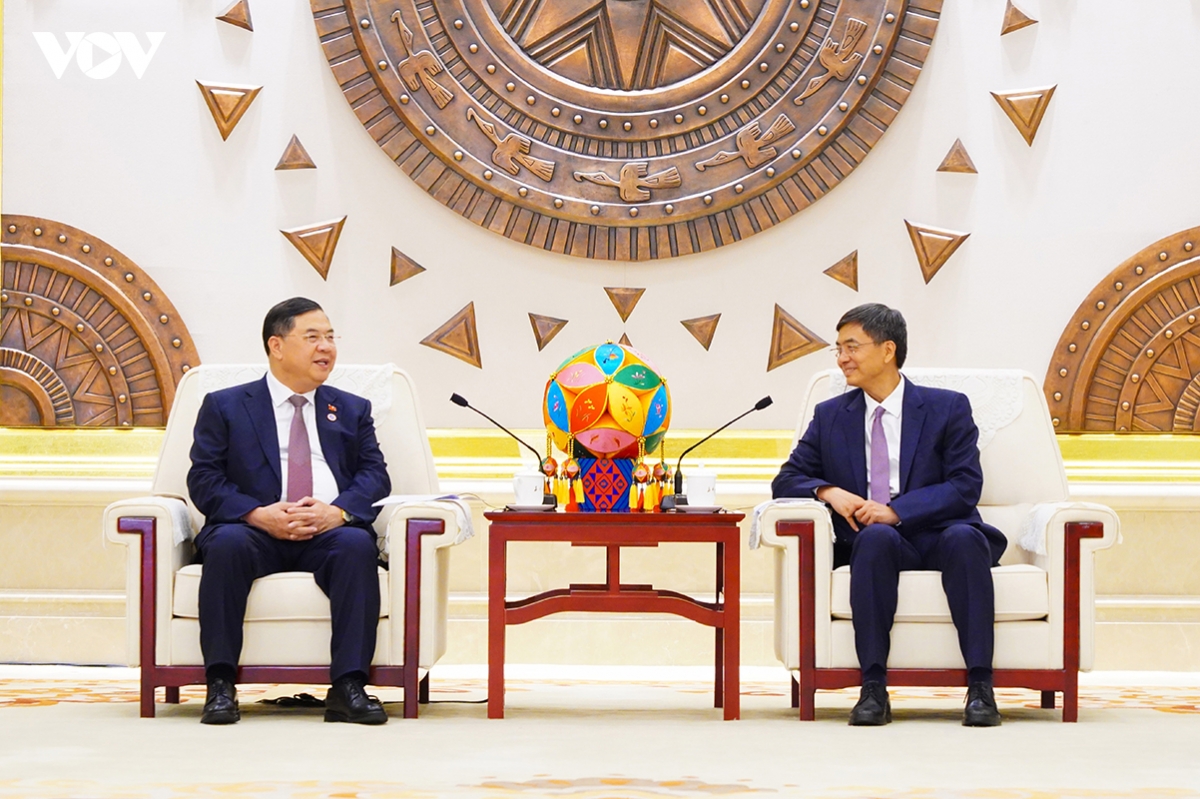 vietnam, guangxi step up logistics, border-gate and supply-chain links picture 1