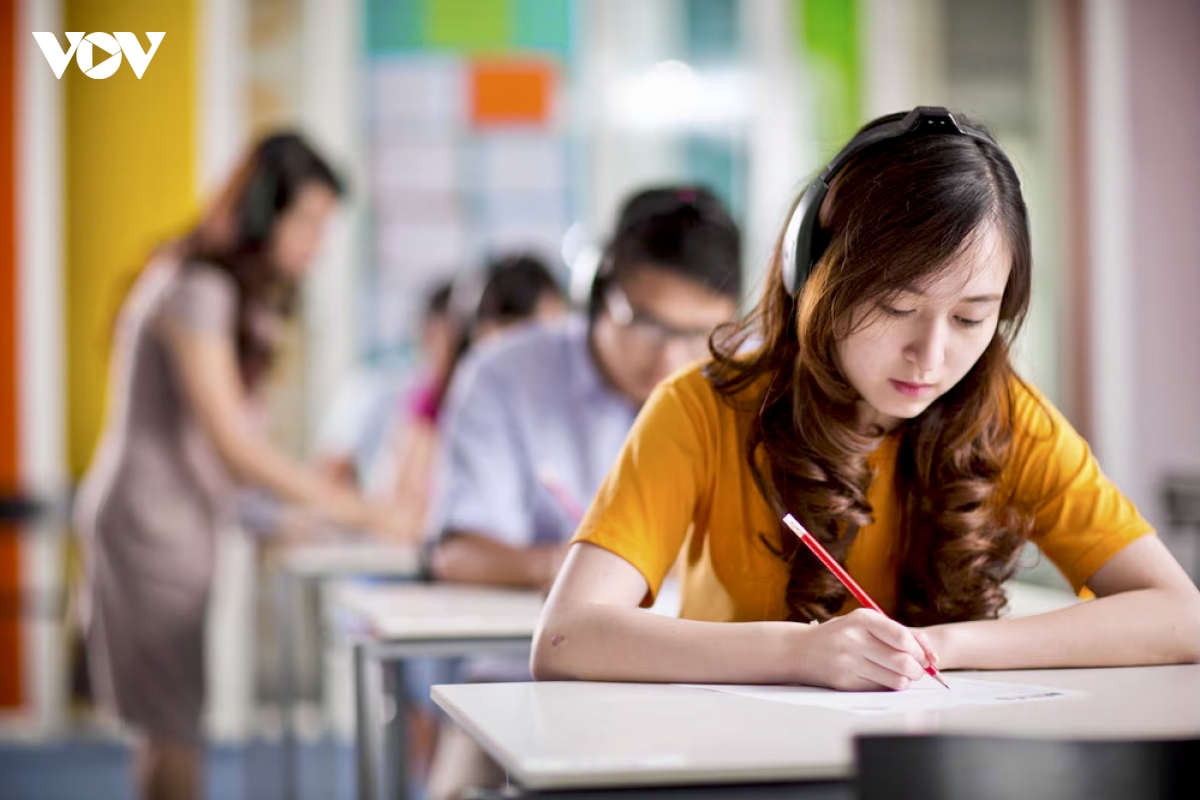 Diem cong ielts va bai toan ngoai ngu cua ky su, bac si tuong lai hinh anh 1