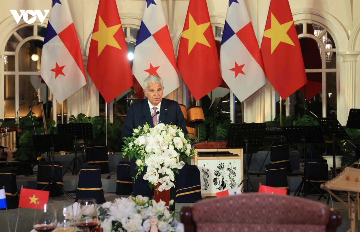 tong bi thu, chu tich nuoc to lam chu tri chieu dai tong thong panama hinh anh 3