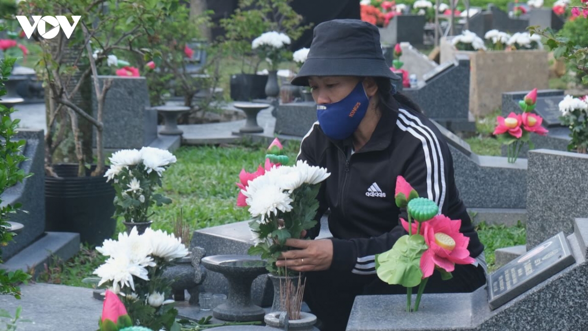 chuan bi chu dao truoc khi don 731 liet si tai cong vien le thi rieng ve an nghi hinh anh 8