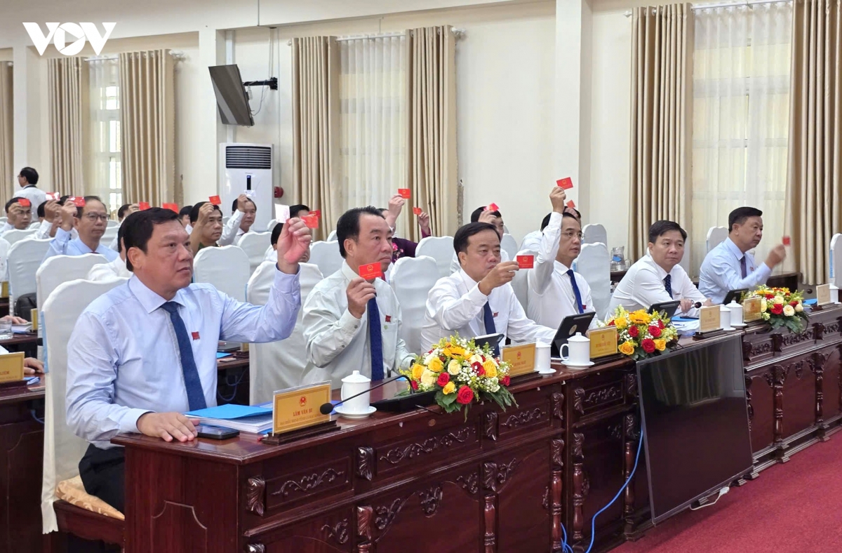 chu tich hDnd tinh ca mau Day manh chuyen doi so gop phan tang truong 2 con so hinh anh 1