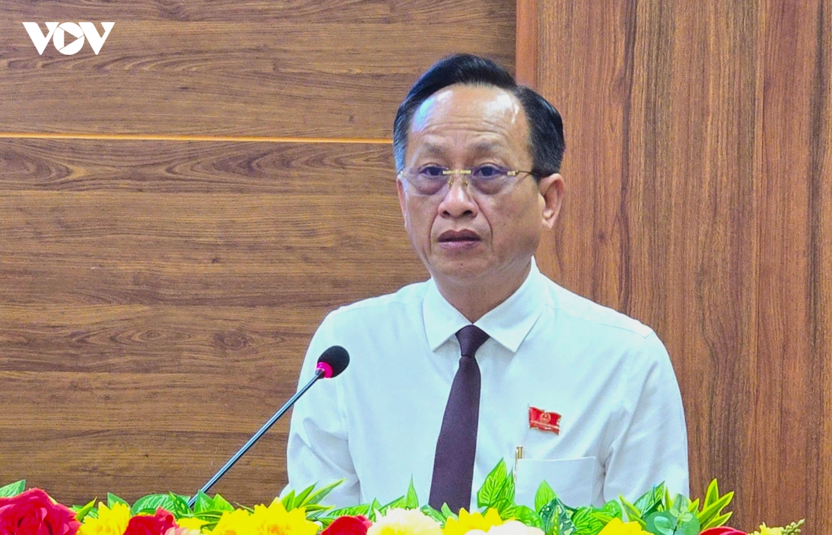 hDnd tinh ca mau xem xet, thong qua 12 nghi quyet tai ky hop thu 6 hinh anh 1