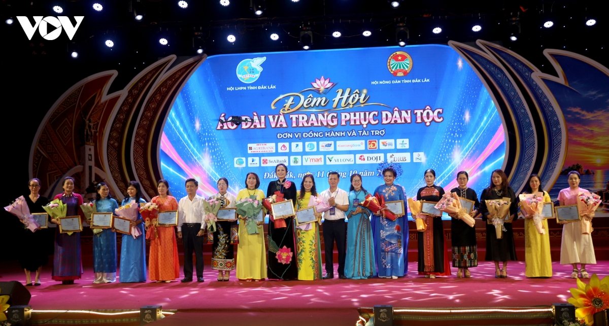 Dak lak ton vinh van hoa, ket noi nong san tren nen tang so hinh anh 2