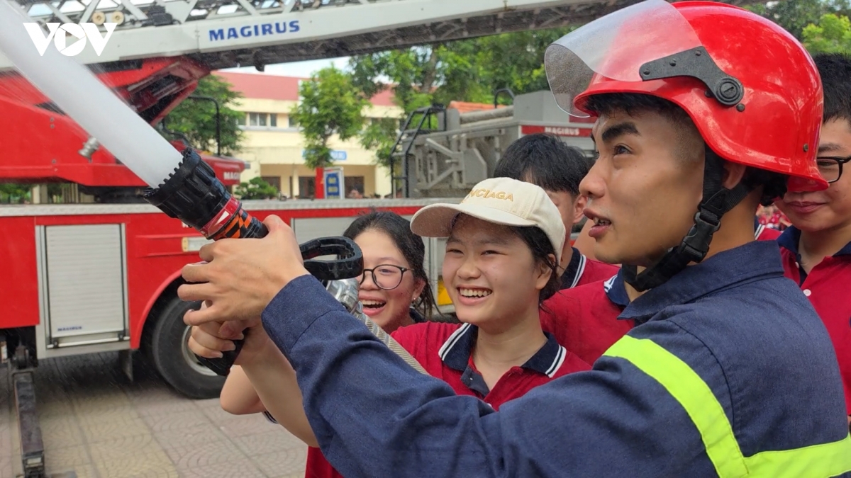 bac ninh chu dong phong chay tu co so, nang cao ky nang ung pho cho nguoi dan hinh anh 1