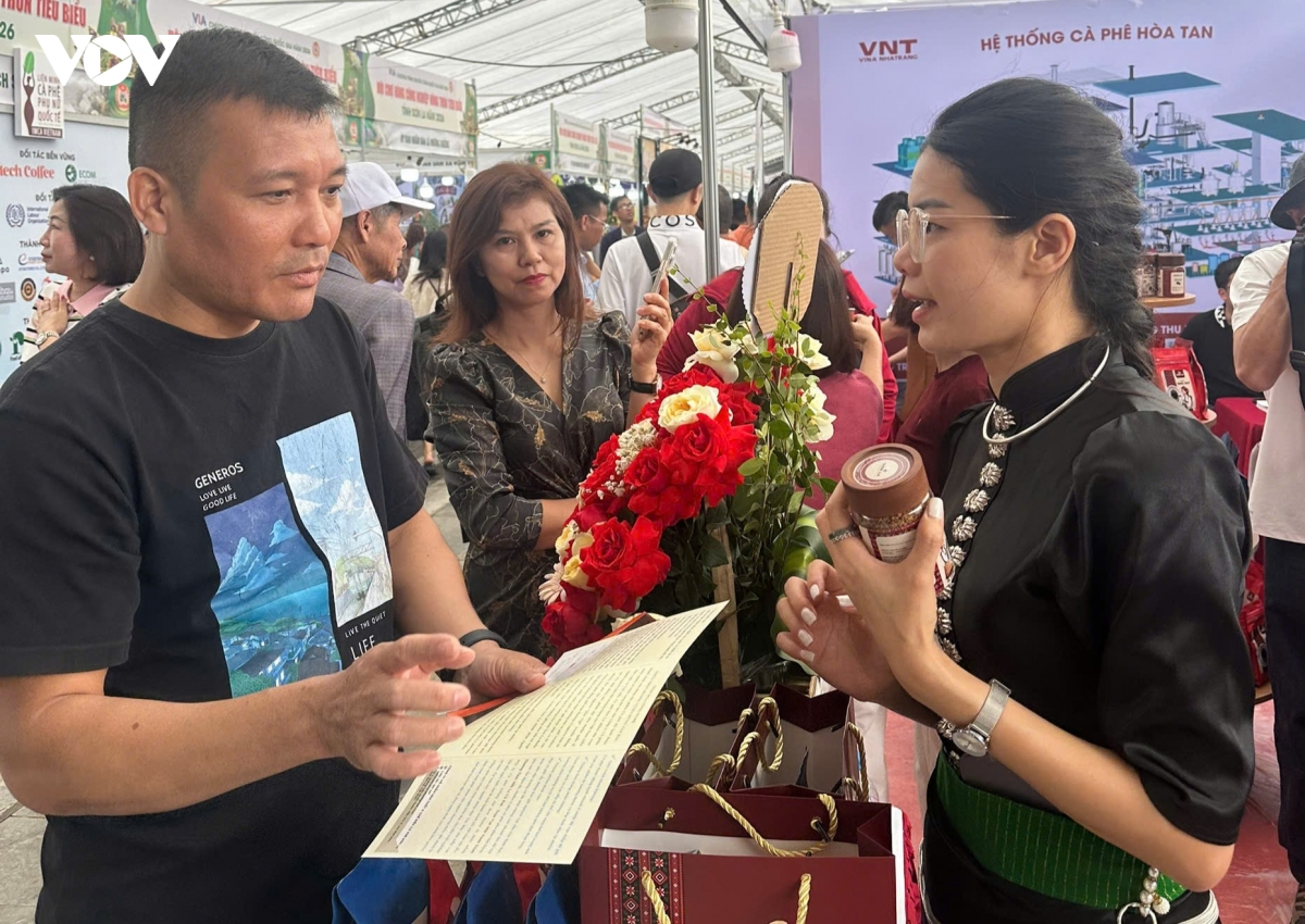 son la mo rong cua don nha dau tu phat trien san pham ca phe hinh anh 1
