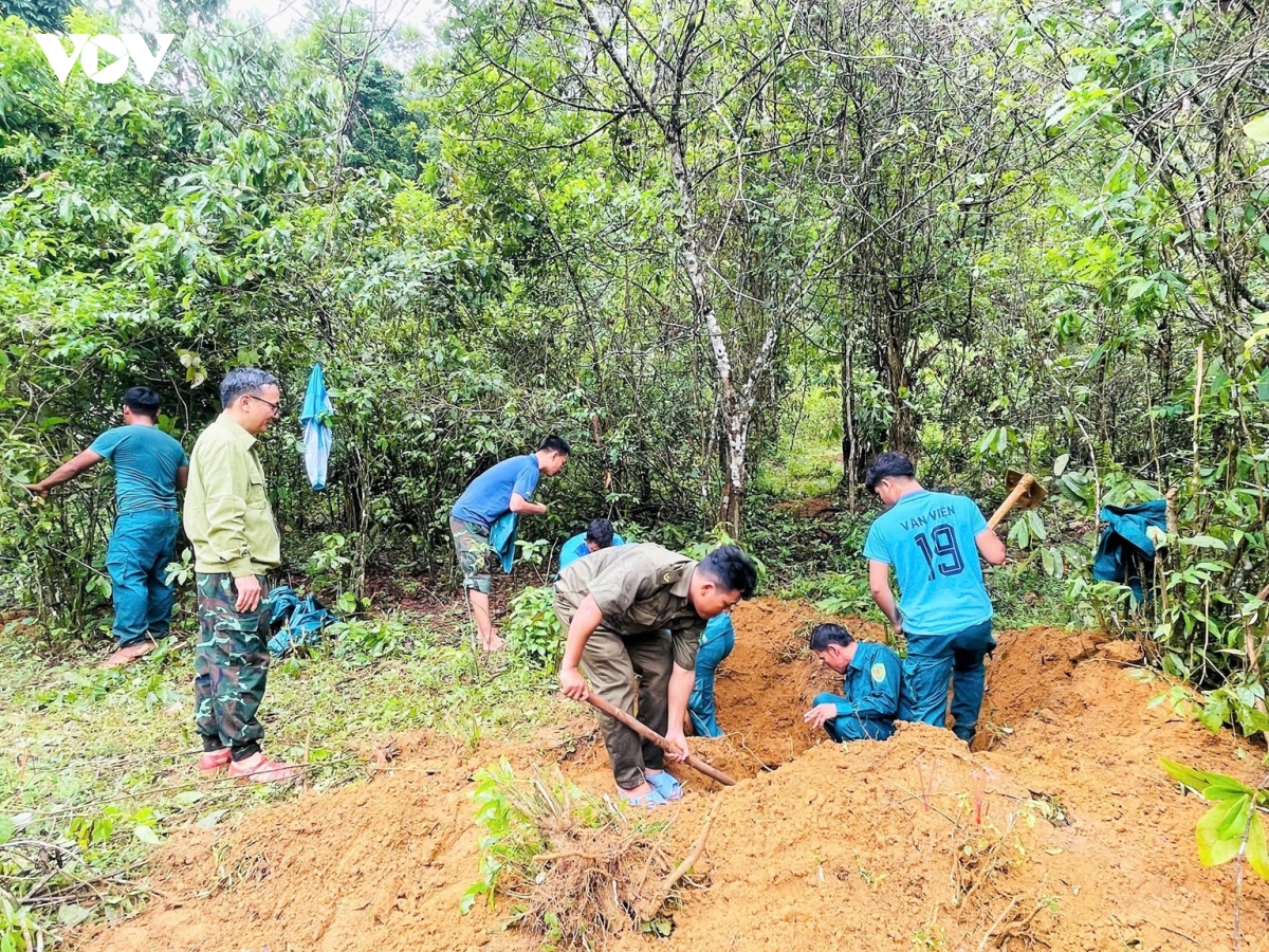 Phát hiện, cất bốc 3 hài cốt liệt sĩ tại đầu nguồn suối Nước No (Quảng Ngãi)