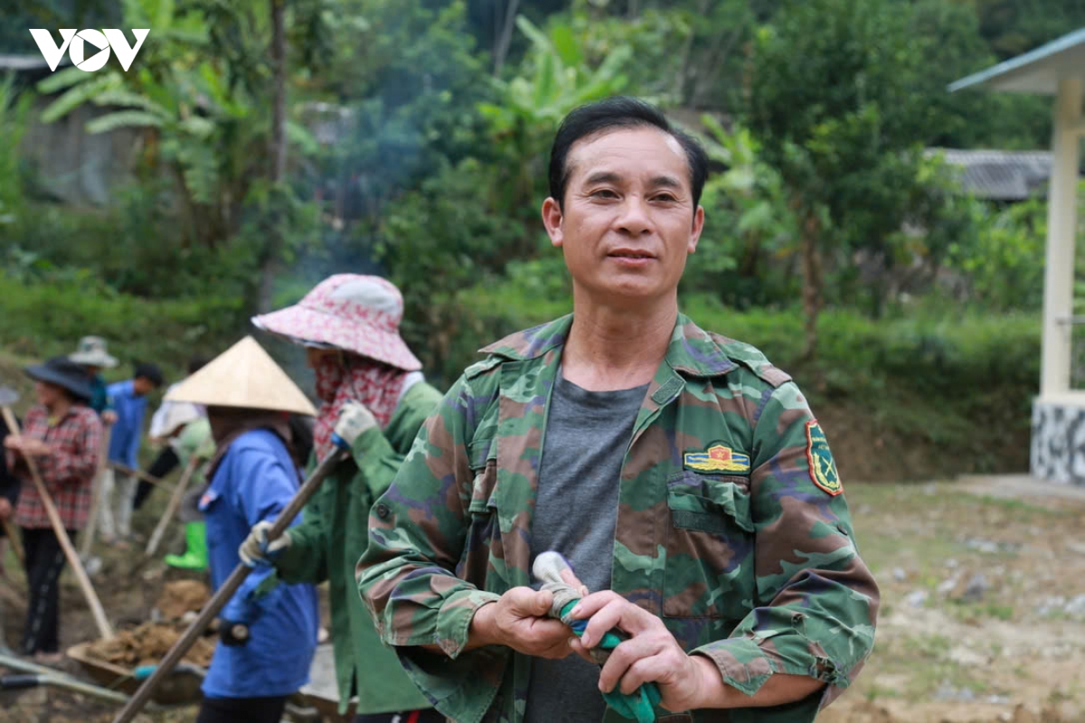 chinh quyen dia phuong 2 cap o thanh hoa moi can bo phu trach qua nhieu linh vuc hinh anh 3