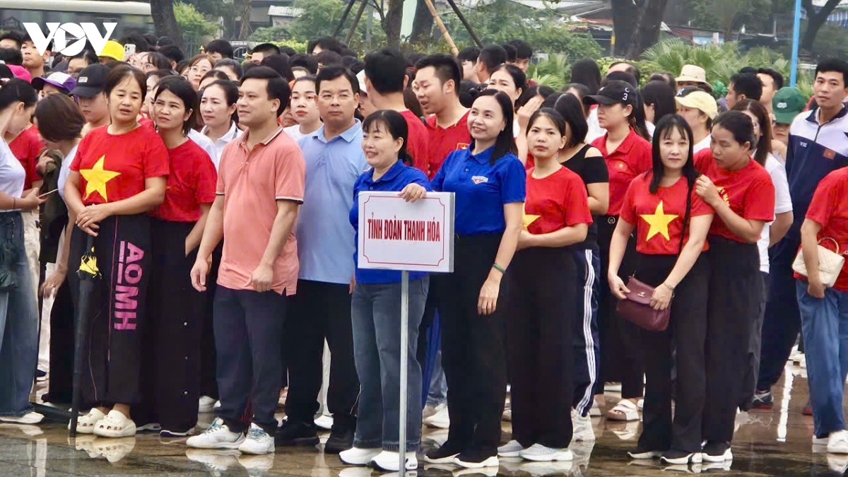 thanh hoa soi noi ngay hoi the thao, lan toa loi song khoe hinh anh 5