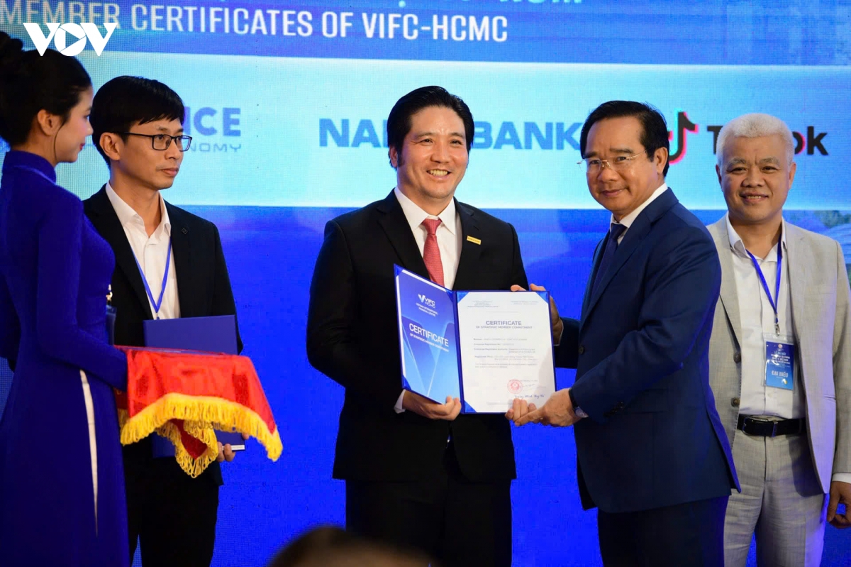 nam a bank dat hon 4.700 ty dong loi nhuan truoc thue sau 9 thang hinh anh 4