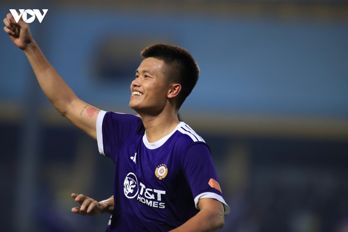 ket qua vong 4 v-league 26 27 ha noi fc danh bai cahn hinh anh 2
