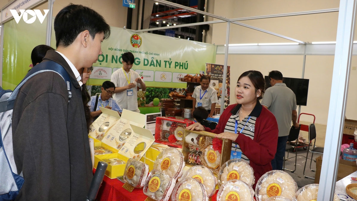 tp.hcm kien tao sieu do thi da cuc, mo duong cho doi moi sang tao hinh anh 5