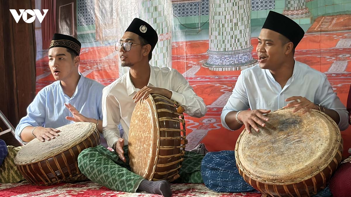 Bản tình ca làng Chăm: Lan tỏa văn hóa Chăm Islam An Giang giữa lòng Hà Nội