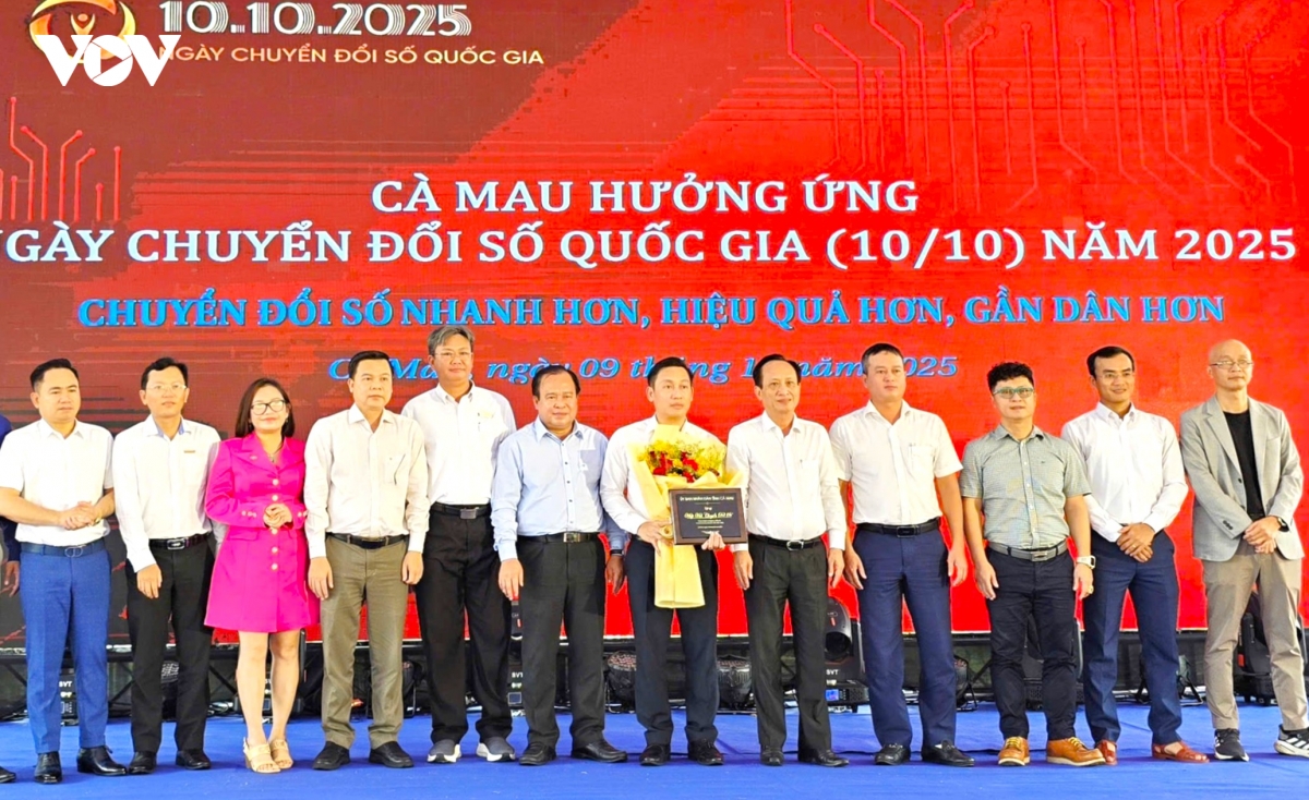 Cà Mau: Chuyển đổi số phải có sản phẩm thực chất để phục vụ người dân