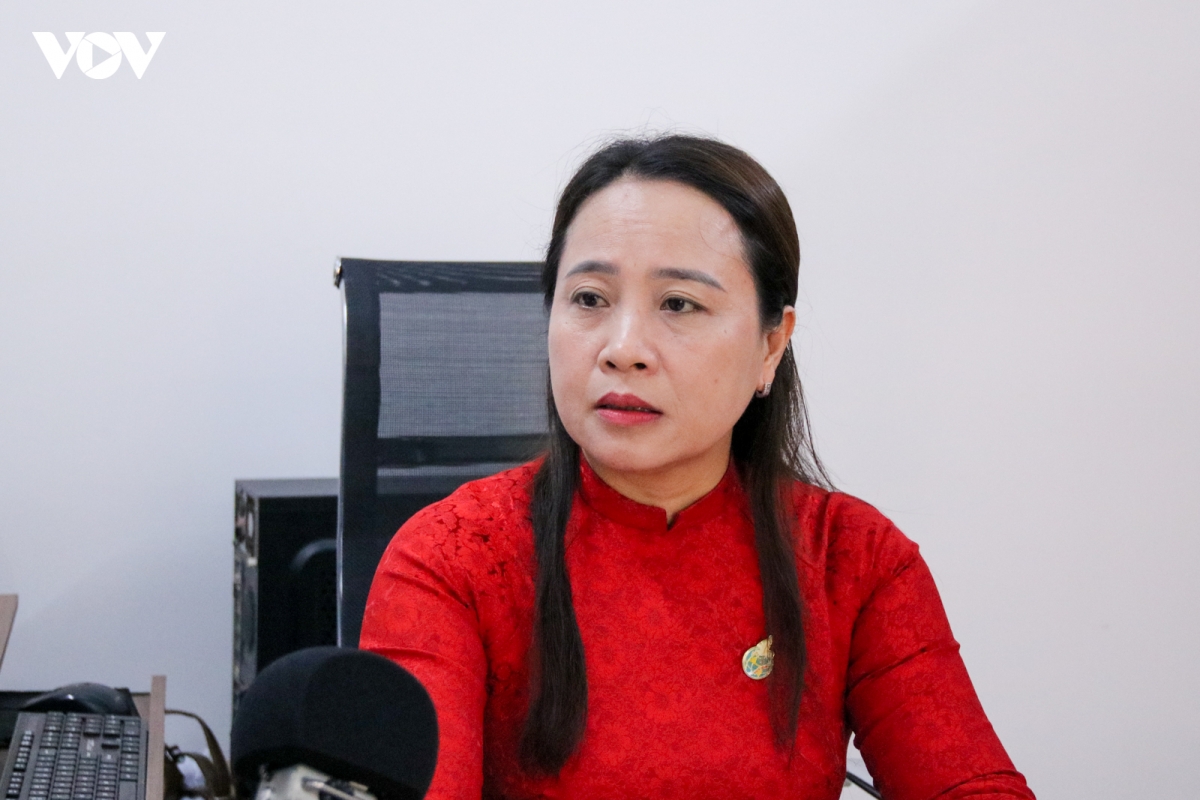 phu nu mien nui Da nang lam giau tren vung dat kho hinh anh 2